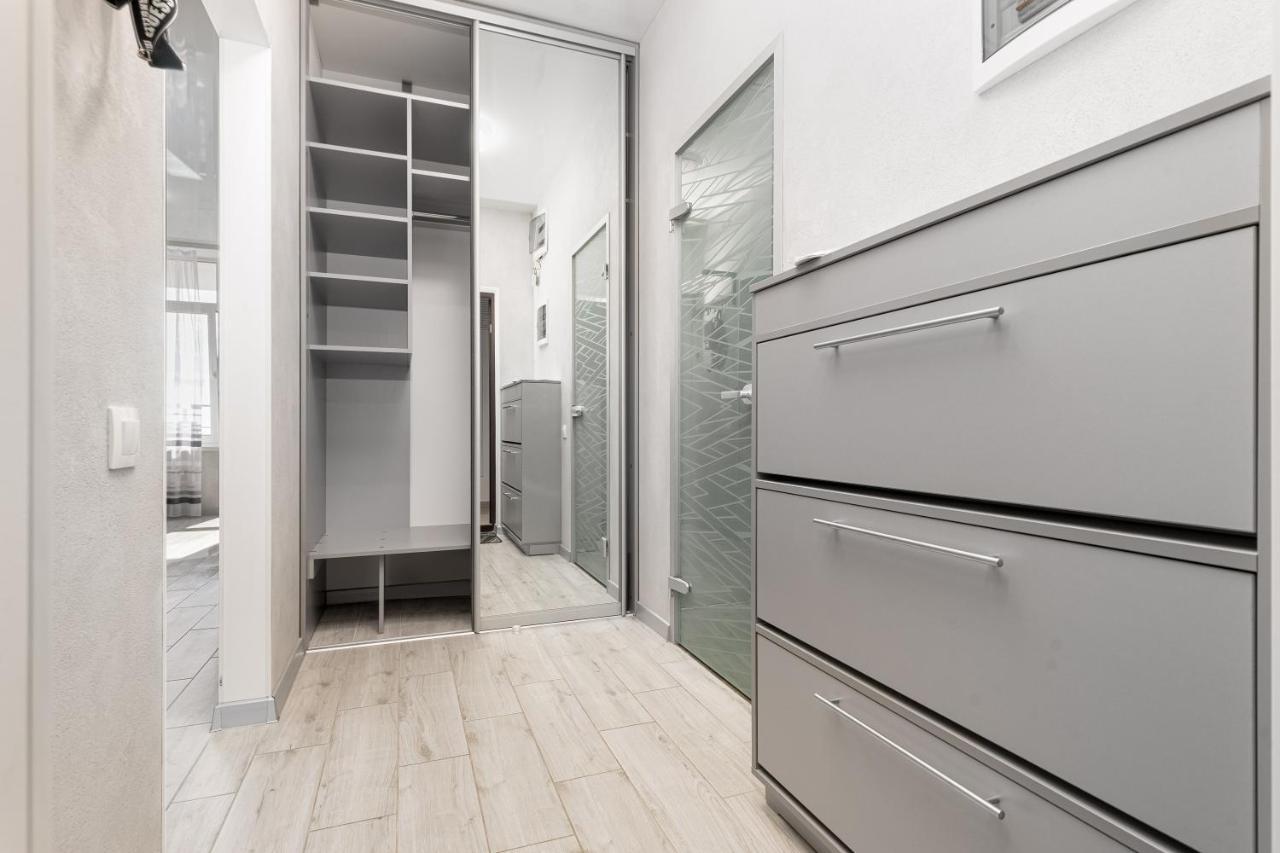 Pearl 44 Apartment With Terrace Odesa Exterior foto