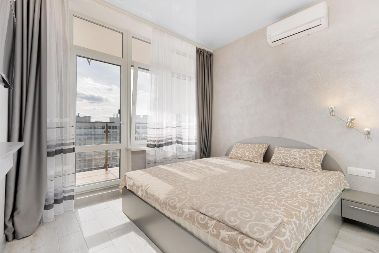 Pearl 44 Apartment With Terrace Odesa Exterior foto